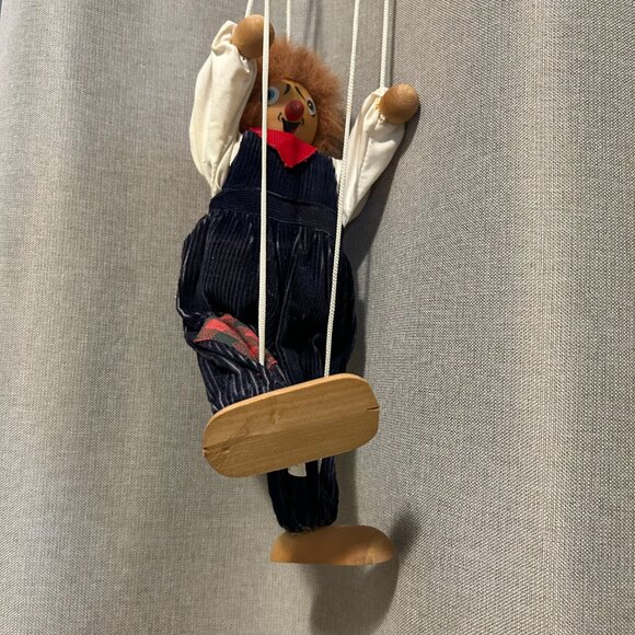 Vintage Wolfgang Gerstenberg Hand Painted Wooden Clown Marionette from Germany - Picture 4 of 10